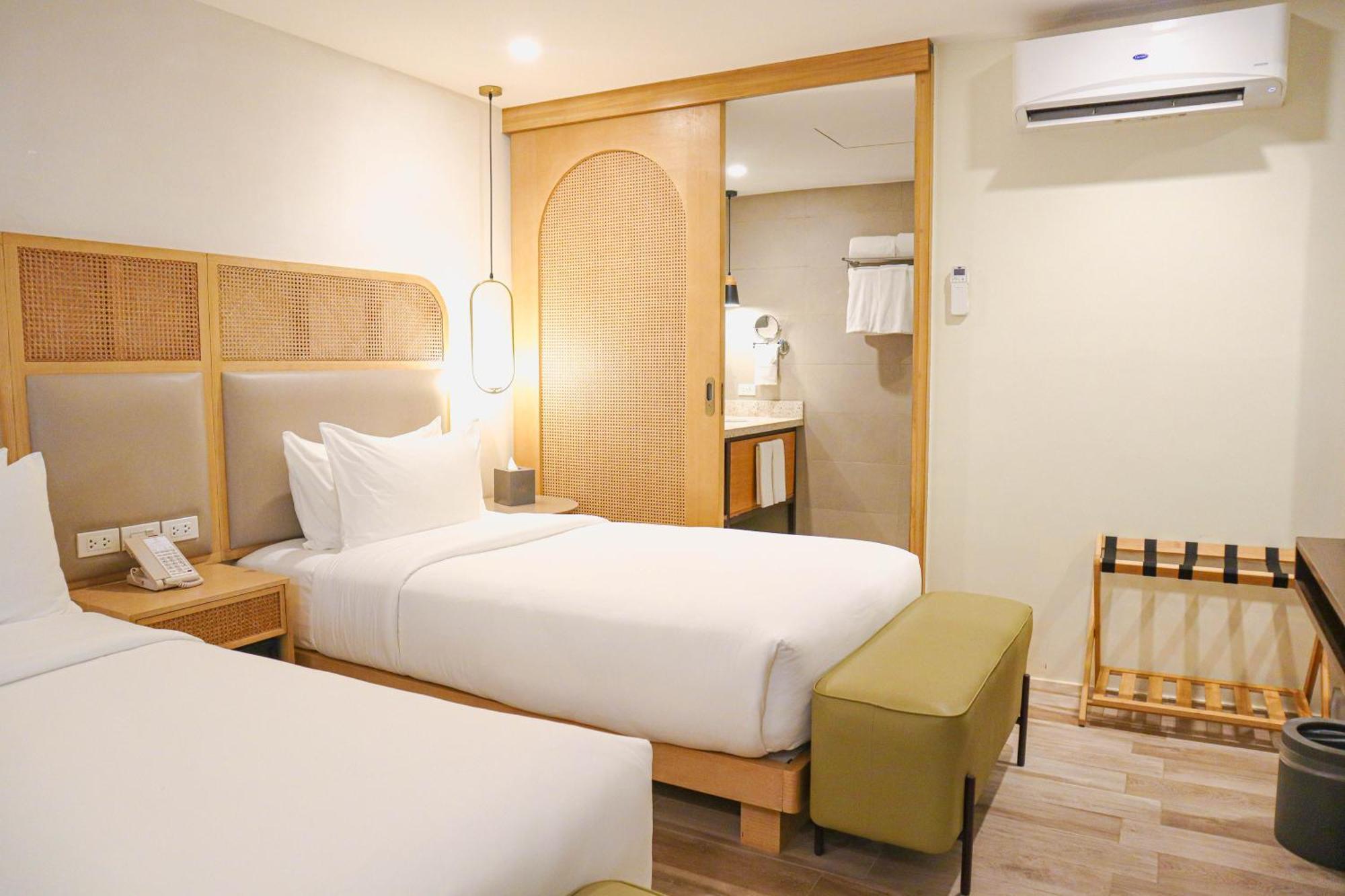 Mandarin Nest Boracay 4*